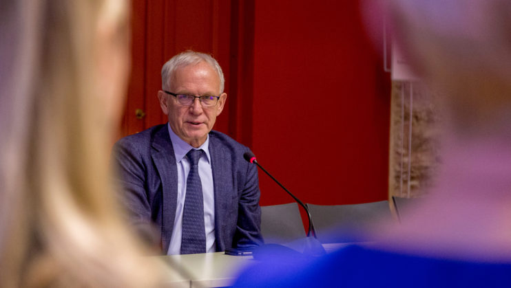 Sotsiaaldemokraadid: toetame kahe täiskasvanud inimese õigust abielluda sõltumata nende soost