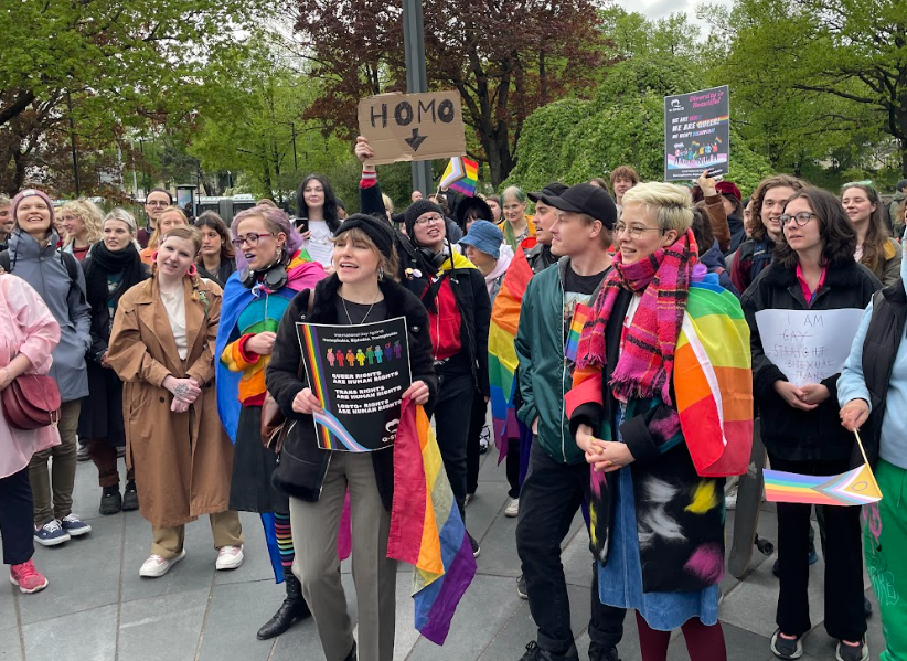 Aktivistid toovad tähelepanu kväärkogukonna mitmekesisusele ja esindatusele ühiskonnas 17. mail toimuval meeleavaldusel