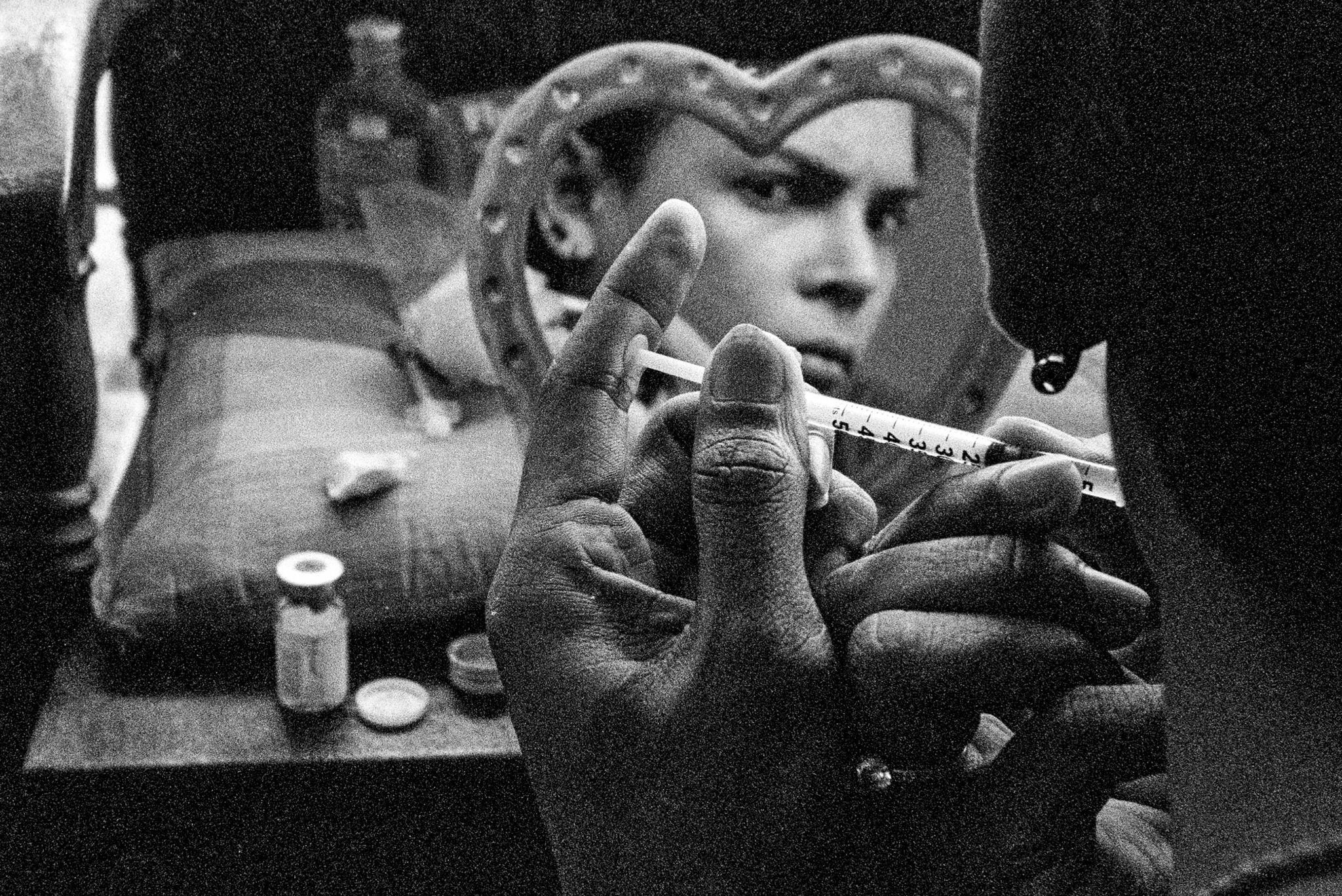 Punkrokk tunnetusega fotokunstnik Alana Proosa astub Fotomuuseumis oma loominguga publiku ette