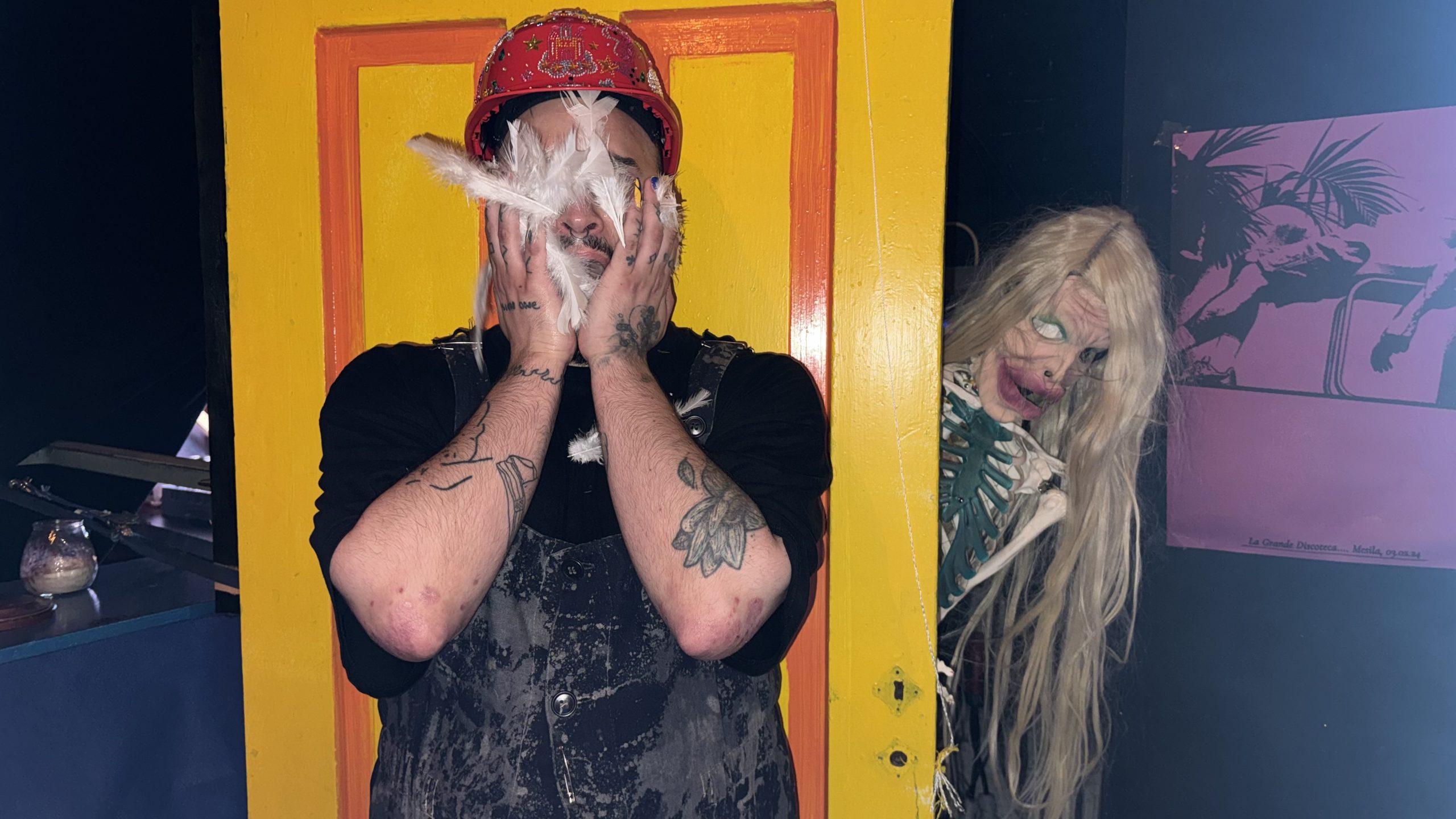 Sel kolmapäeval esietendub hittfilmist inspireeritud suvelavastus “Üksinda kodus”