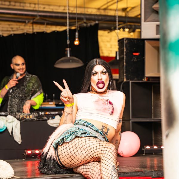 Kväärid lihavõtted: klubi Hungr tähistab kolmandat sünnipäeva